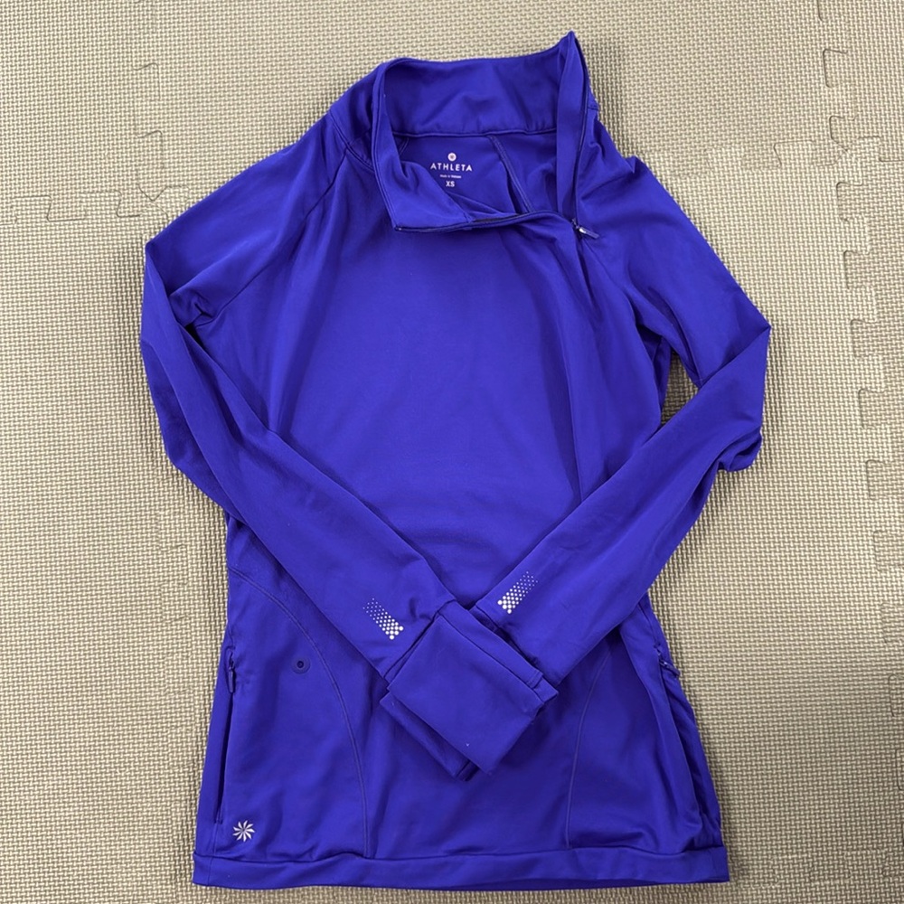 Athleta Women’s XS Blue Running Shirt